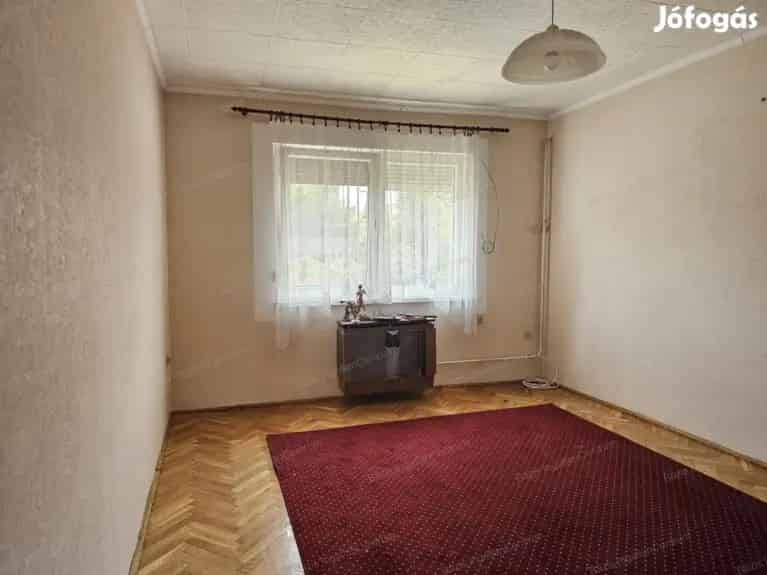 Kiskunhalas Felsőváros 67m2-es 2 szobás földszinti lakás eladó