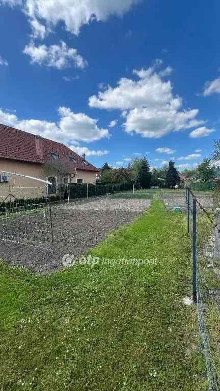 Eger Pásztorvölgy 753 m2-es Építési Telek Eladó