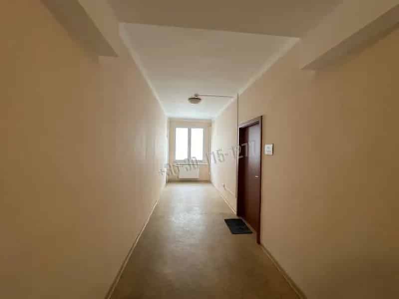 Győr Belváros Iroda Kiadó 15 6 nm