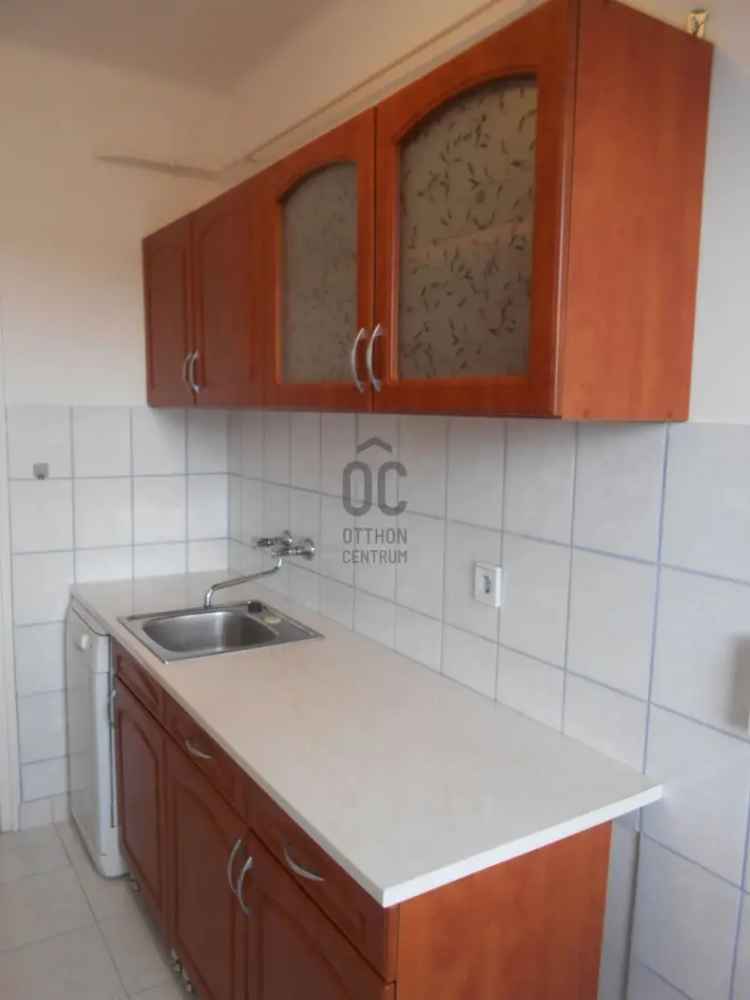 Kisvárda Központi 2 szobás Tégla Lakás eladó