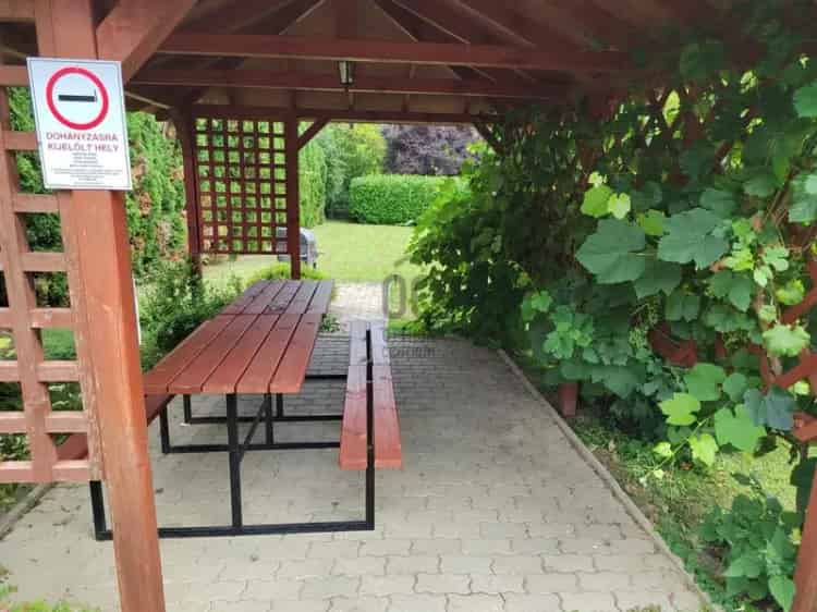 Hévízi Apartmanház Eladó 5 Apartmannal Garázzsal és Kerttel