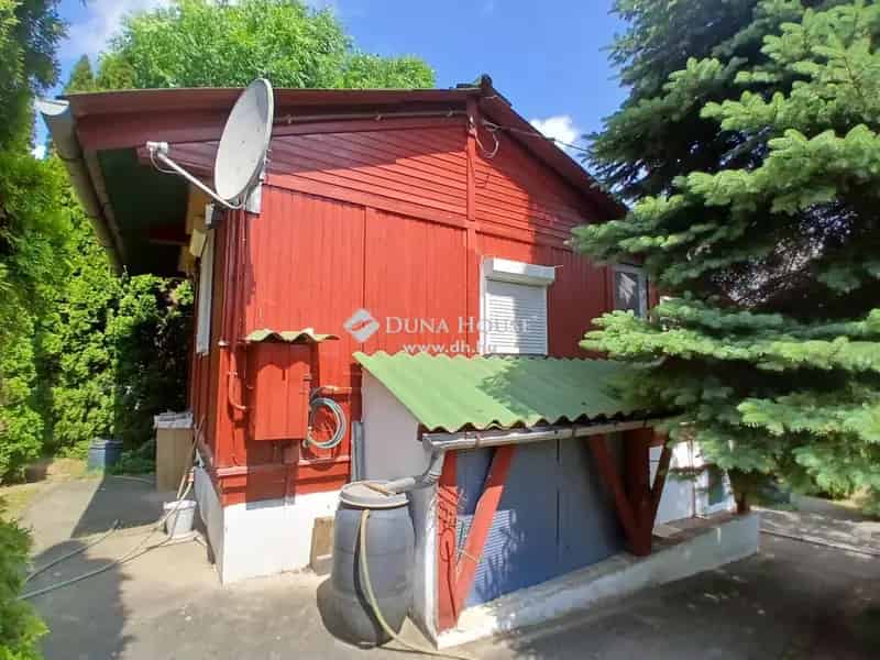 Domonyvölgyi nyaraló eladó - 29 nm-es faház