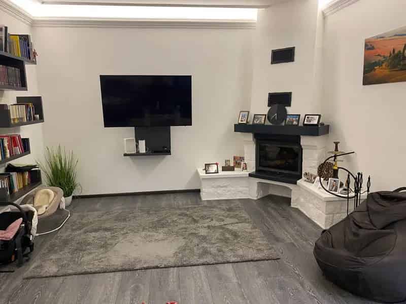 180 m2-es modern sorház wellness-részleggel és 3 állásos garázzsal