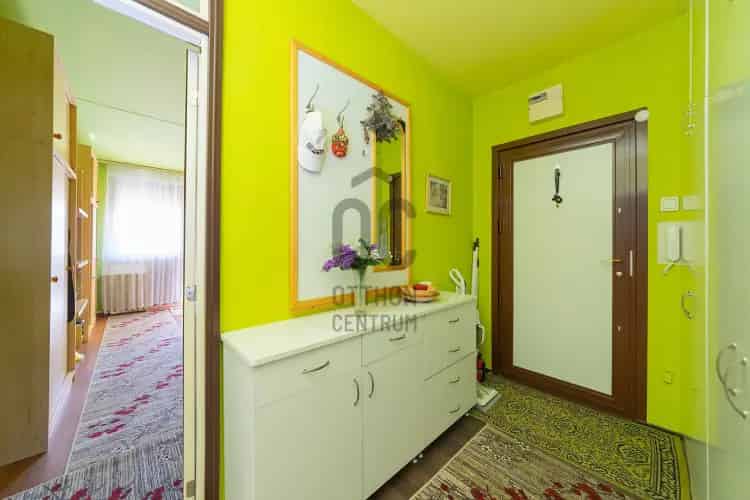 Budapest XVII kerulet Rakoskeresztur elado 3 szobas panel lakás nagy erkéllyel