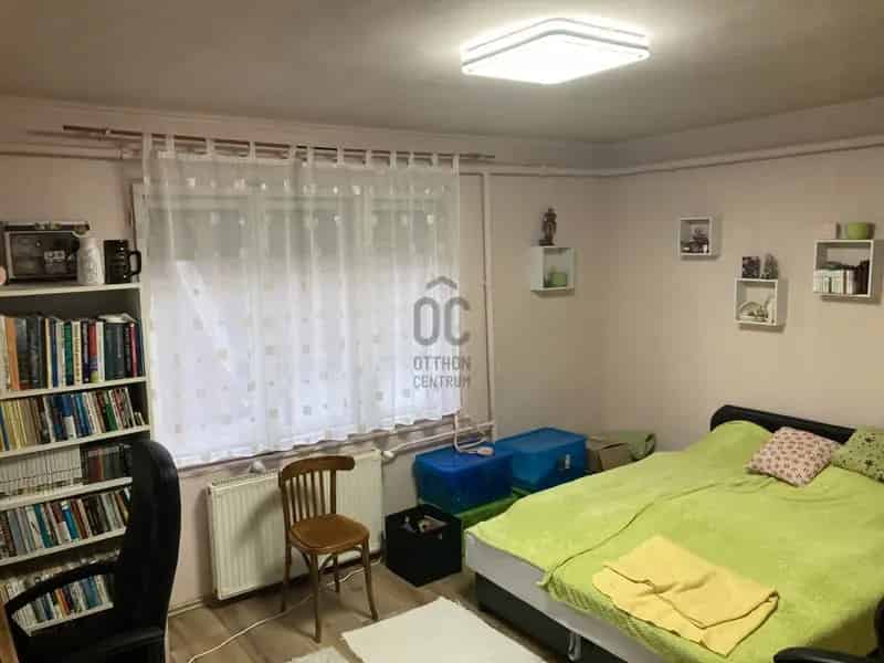 Kiskunfélegyháza 100nm 3 szobás társasház eladó