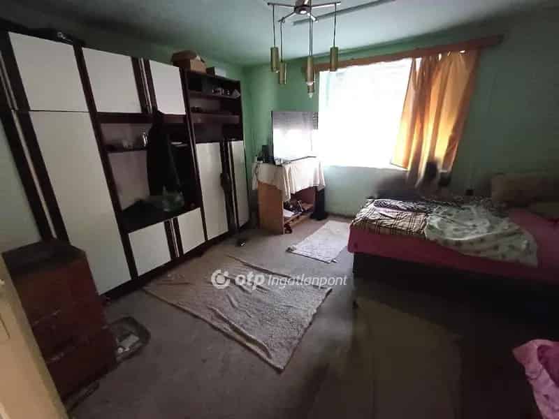 Felujítandó családi ház Piroskavárosban 65m2 306m2 telekkel