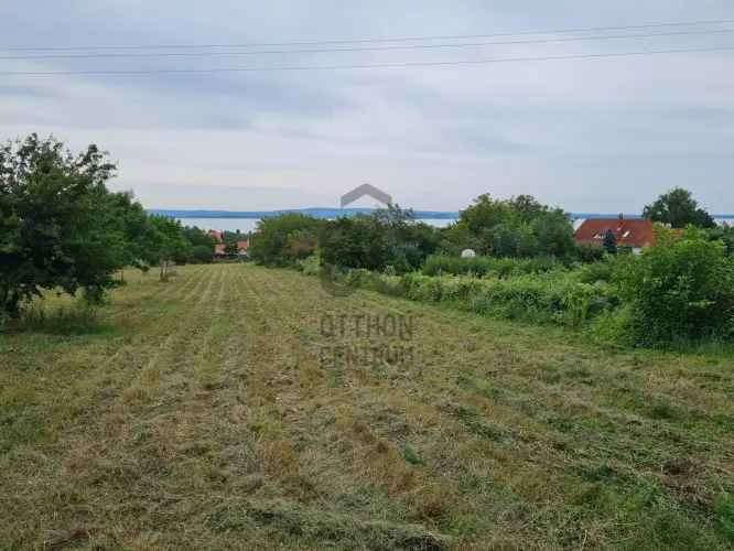 Révfülöpi panorámás telek eladó - 3460 nm