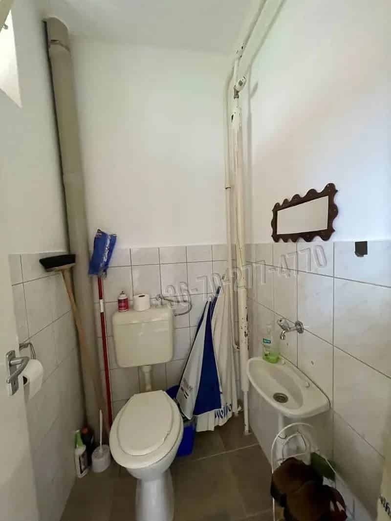 Oroszl	any - Korszeru csal	di h		 elad	