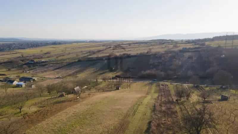 Kosdi eladó telek 2877 m2 hétvégi ház építésére