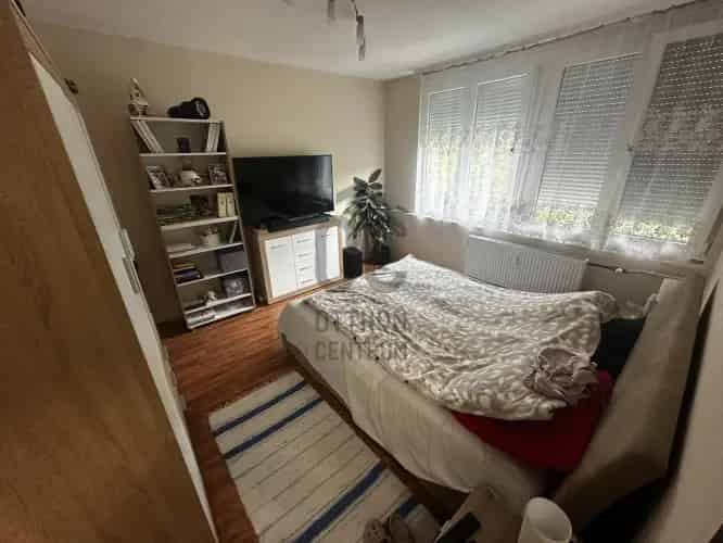 Zalaegerszegi 2 szobás felújított lakás eladó