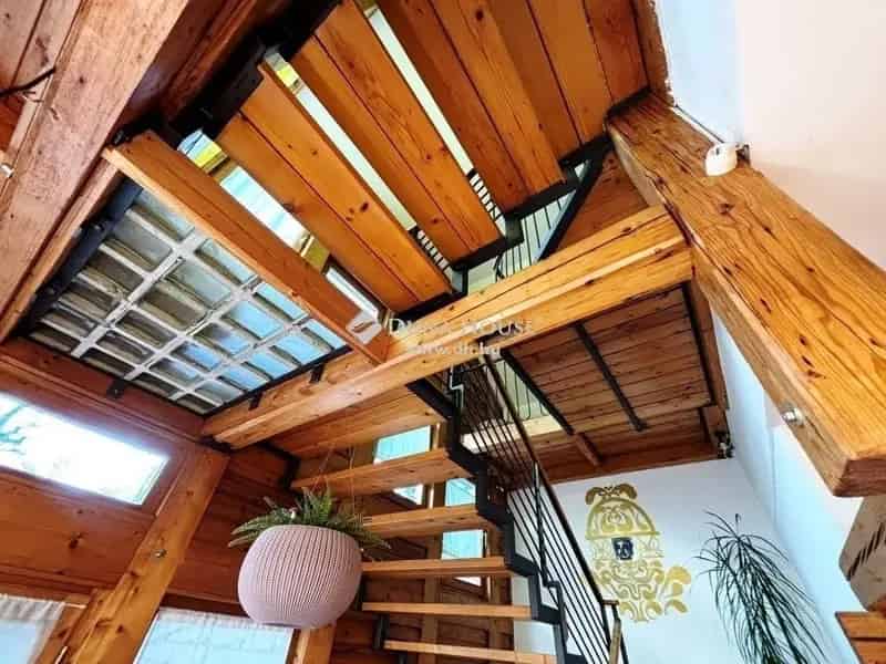 Római Part közeli 3 szintes családi ház eladó