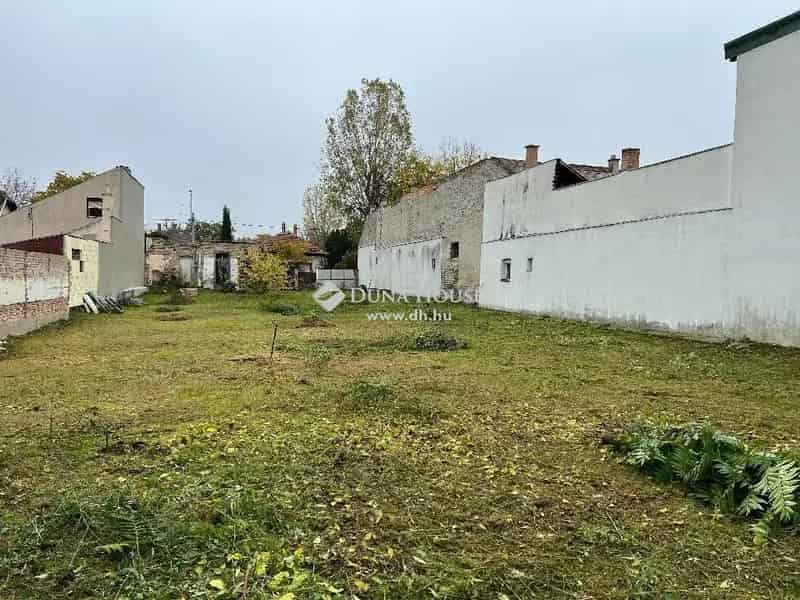 Újpest 1198 m2 Építési Telek 14 Lakás Lehetőség