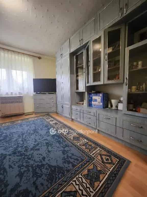 82 nm-es családi ház eladó Felsőpakonyban