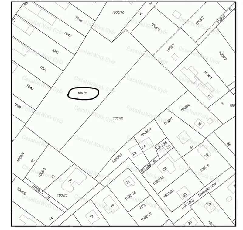 Balatonkenesei építési telek eladó - 3708 m2 - városközpont