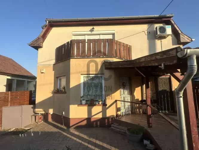 Bugyii eladó családi ház, DHZ028699