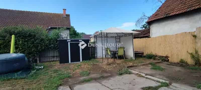 Felújított családi ház SÜLYSÁPON