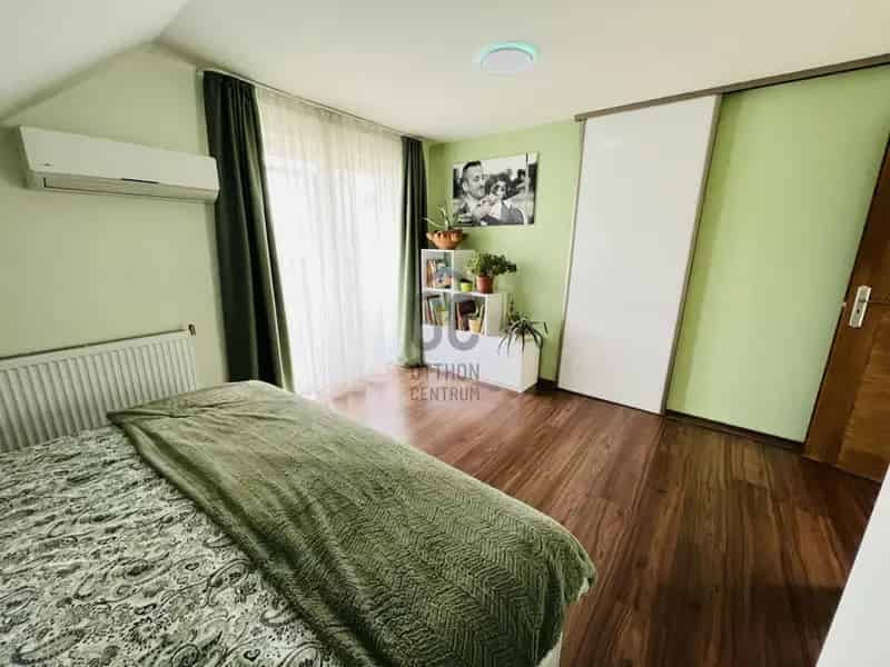 Rákosszentmihályi családi ház eladó - 168 nm, 2 szint, felújított