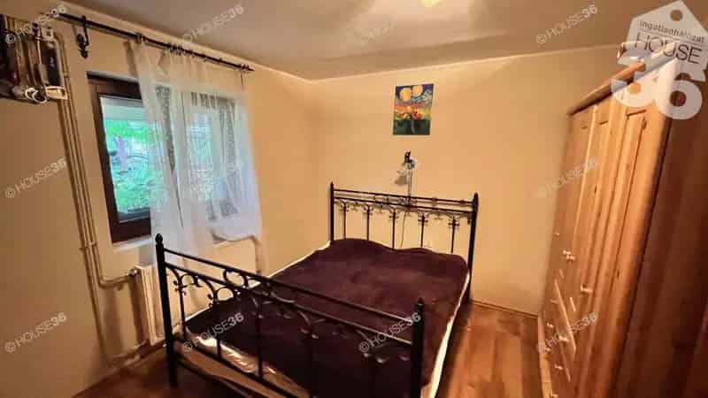 Eladó családi ház Lakiteleken 64 m² nappali + 2 szoba