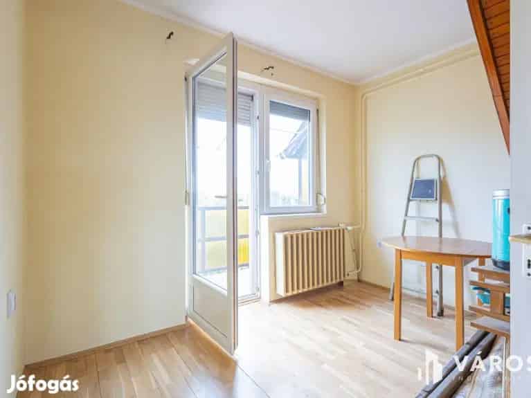 Duplateraszos kétszintes lakás garázzsal Szegeden