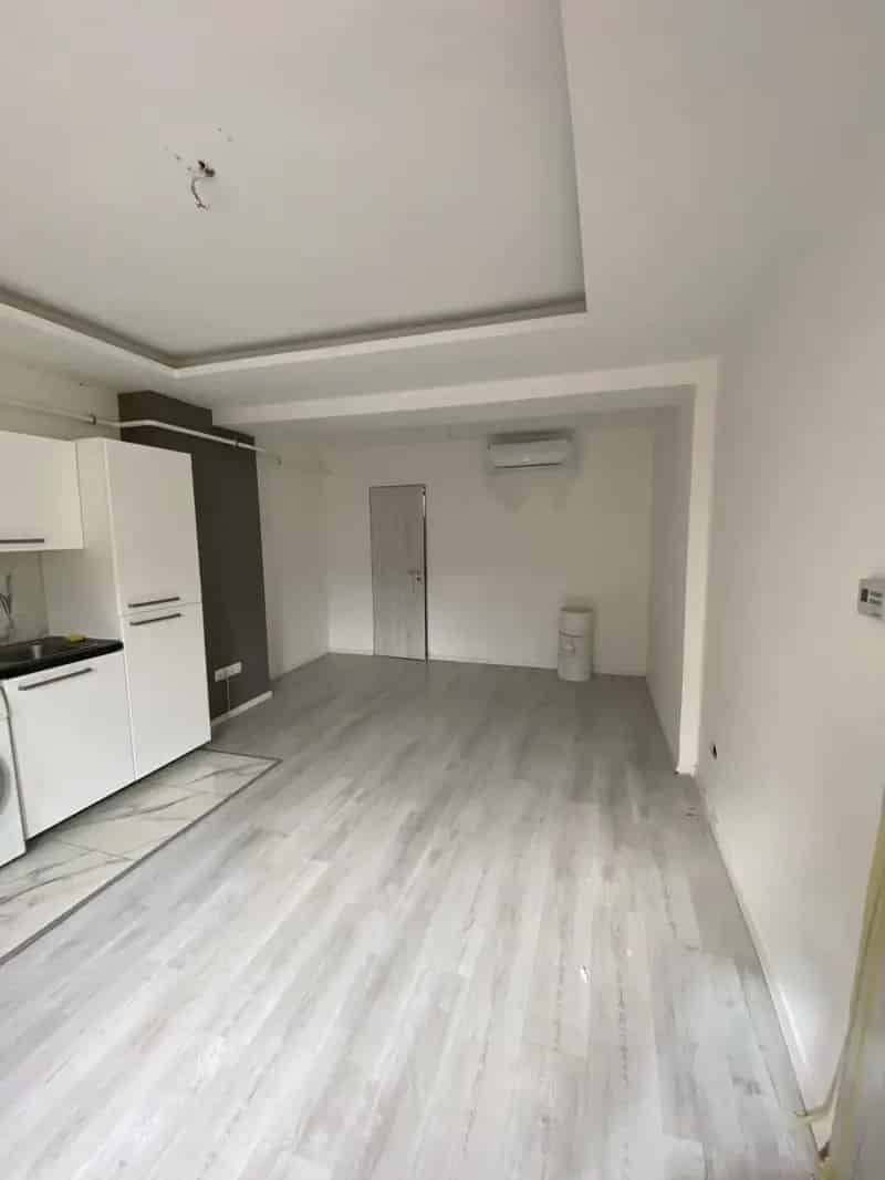 25 nm-es Garzonlakás Vecsésen Saját Parkolóval Felújított