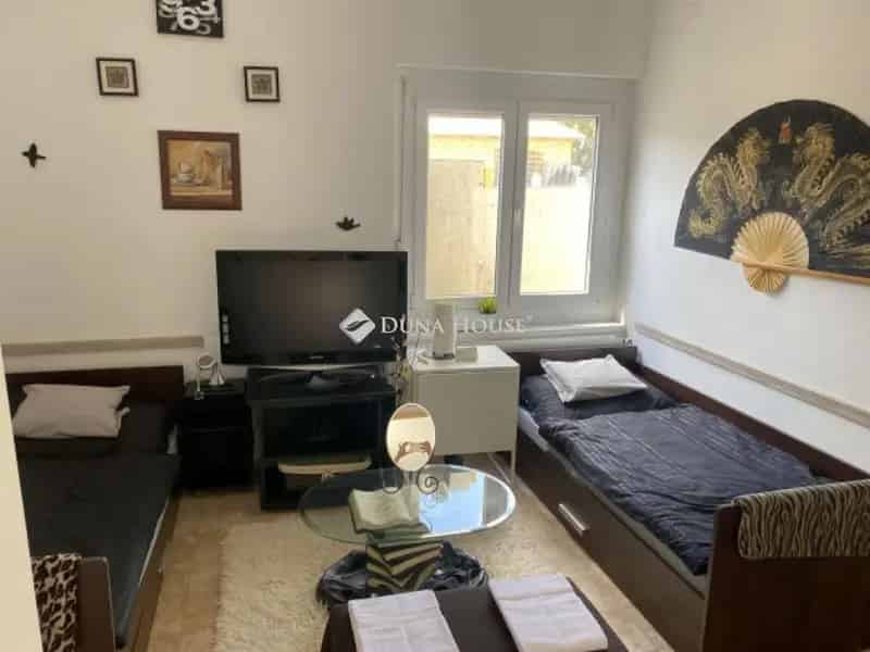 140 nm-es Családi ház + Apartmanház Nyíregyházán