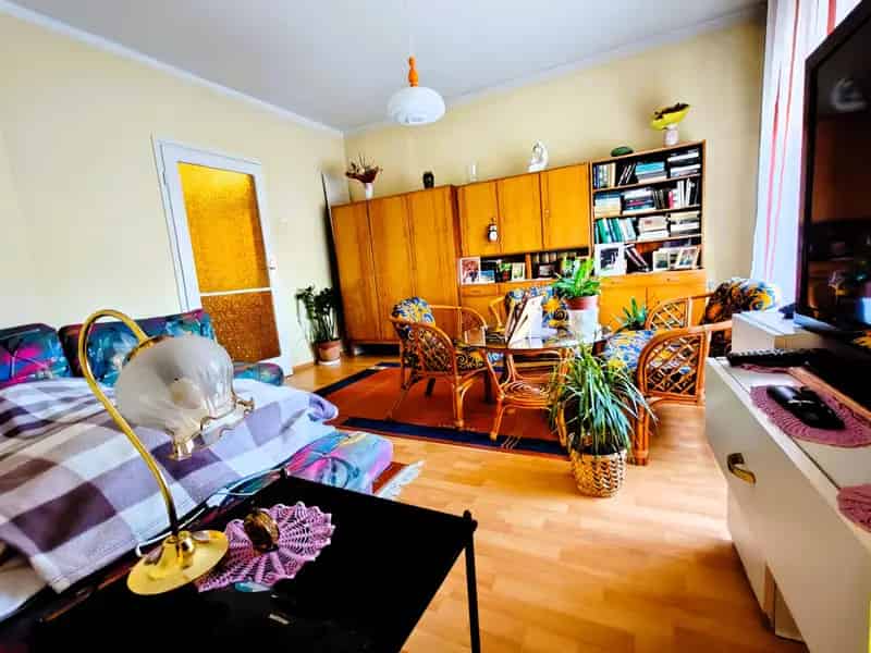Bonyhád csendes családi ház eladó 176 nm 735 nm telekkel