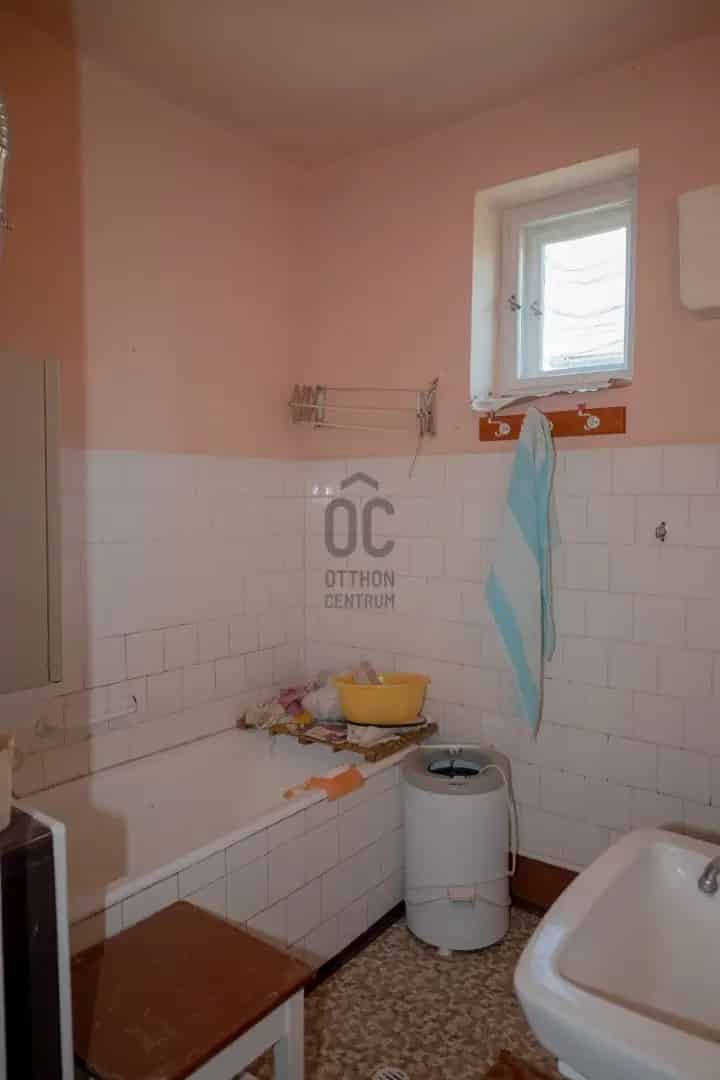 Karcag 3 szobás családi ház eladó 504 nm telekkel