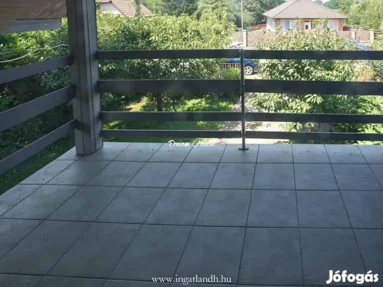 Nyiregyhaza 2 szoba kis haz elado nyugati szelen