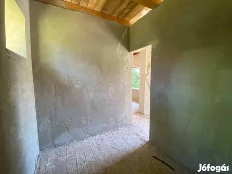 Eladó ZALAKAROS központi részén egy szerkezetkész ház-páratlan - Zalakaros, Ház - Jófogás Ingatlan