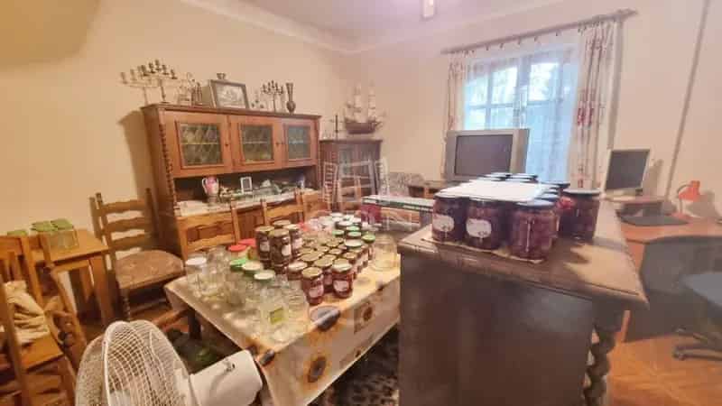 Ház Kiadó , Kossuth Lajos utca, Vámosmikola, Közép-Magyarország