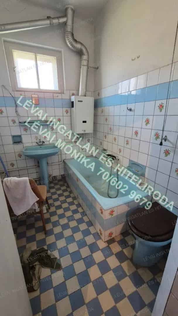 Kétgenerációs családi ház eladó Békéscsabán