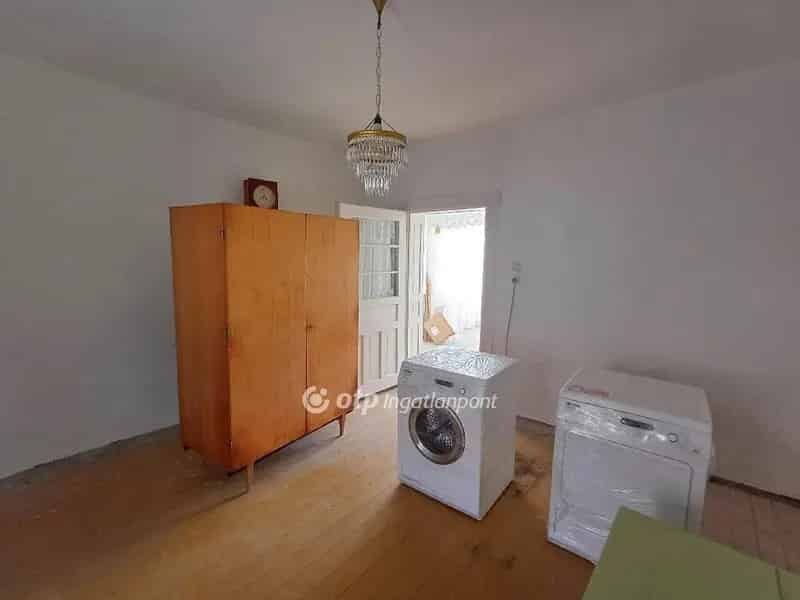 Ház Kiadó , Pétervásárai járás, Alföld és Észak