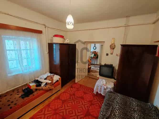 Csákvári családi ház eladó 60 nm 1365 nm telekkel