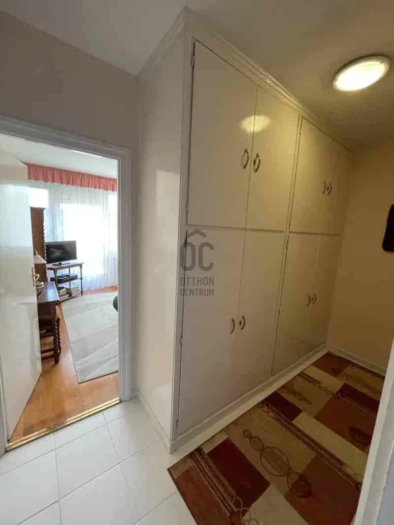 Debrecen Nagyerdő 63nm-es lakás eladó - garázzsal