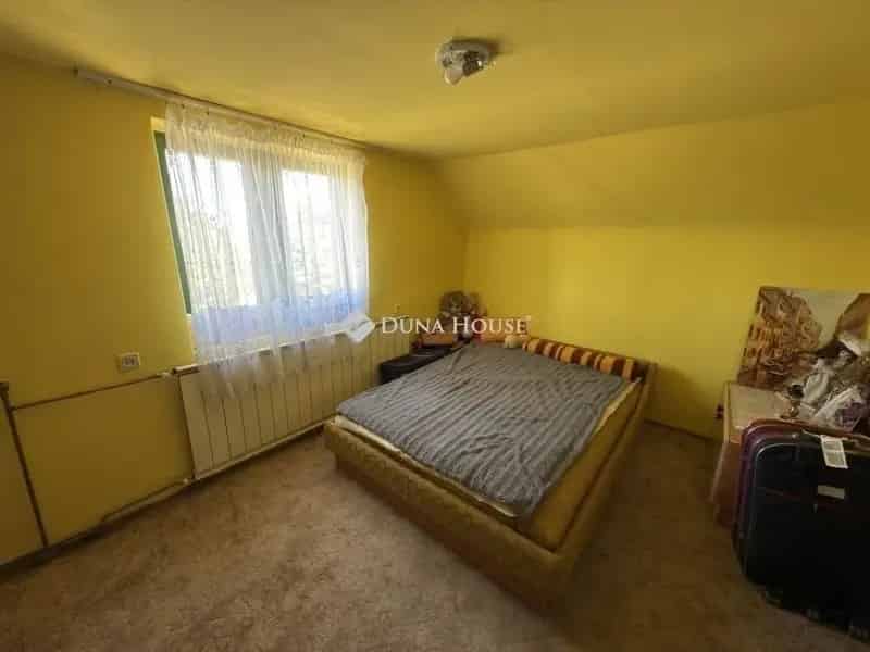 Rákoscsaba családi ház eladó - 3 szoba, 545 m² kert, melléképület