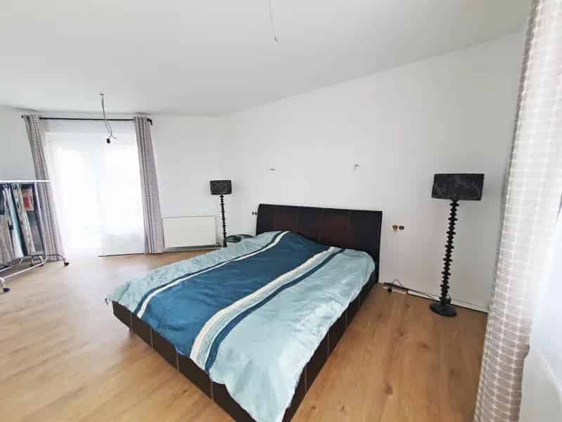 Luxus 6 szobás ikerház eladó - panoráma, dupla garázs