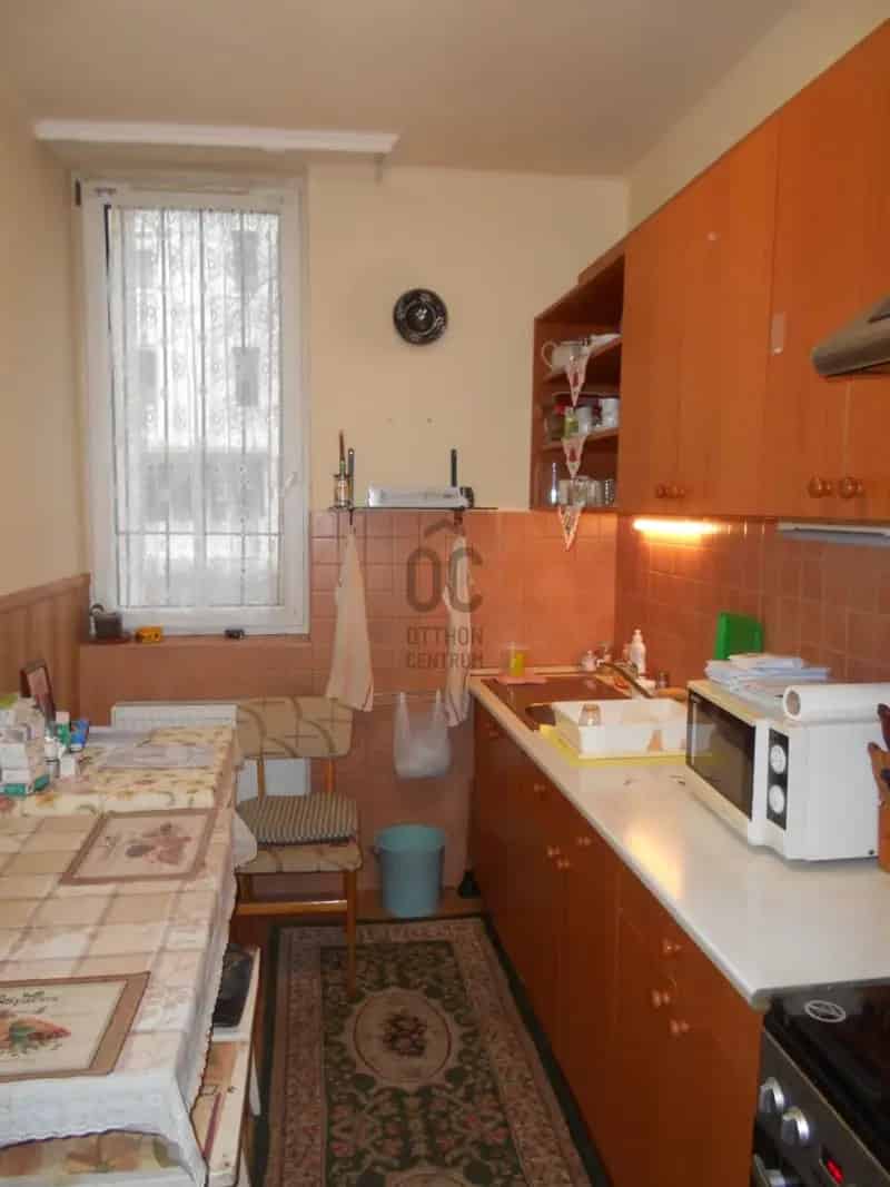 Nyíregyháza Vasútállomás Közelében 2 Szobás Társasházi Lakás Eladó
