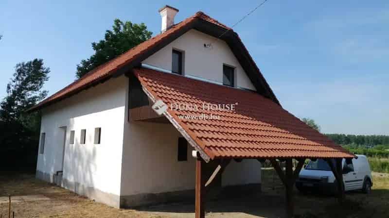 130m2-es 3 szobás családi ház Püspökpusztán