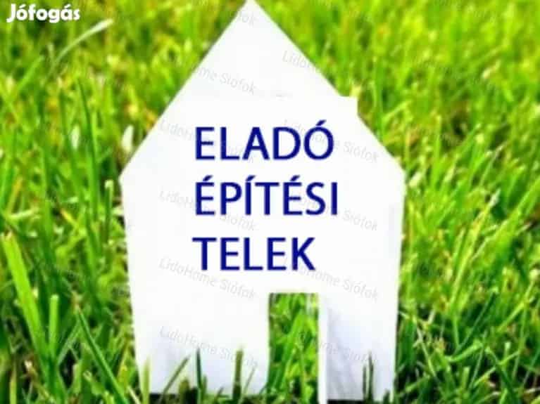 Balatonszabadi építési telek eladó 891 m2