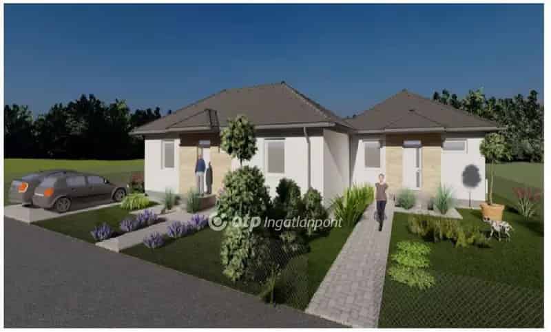 Velencei-tó közeli 80m2-es ikerházrész eladó