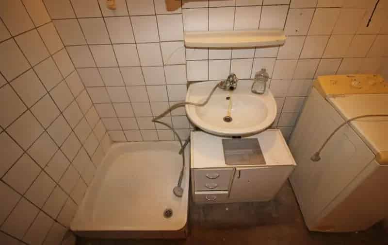 Dombóvár - felújított 2 lakásos ház 695 m2 telken