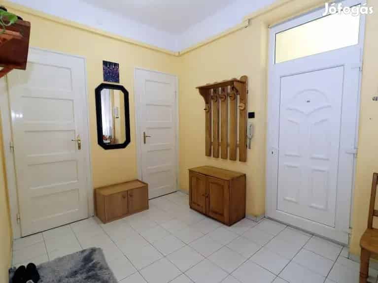 Debrecen Műszaki Kar közeli 90nm-es Nappali 3 szobás Tégla lakás eladó