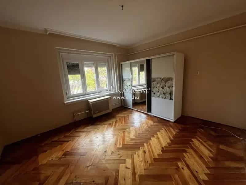 Kecskemét Egyetem közelében 2 szobás ház eladó