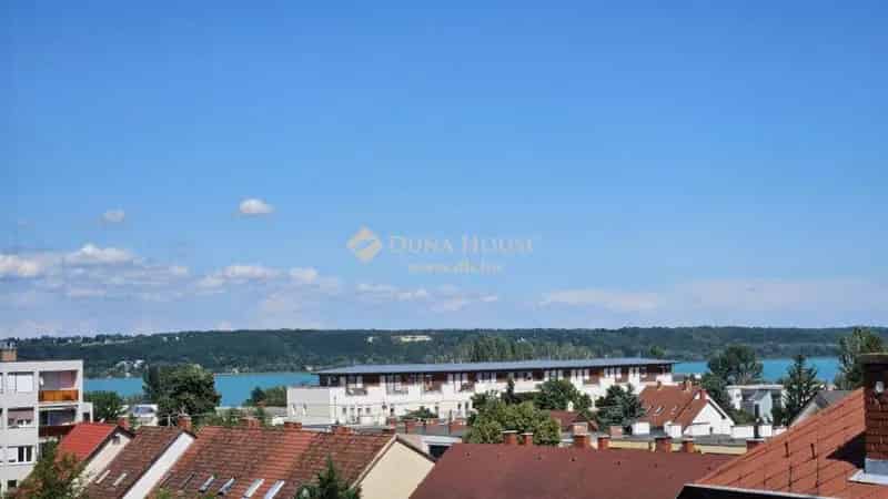 Balatonalmádi Panorámás Tégla Lakás Eladó