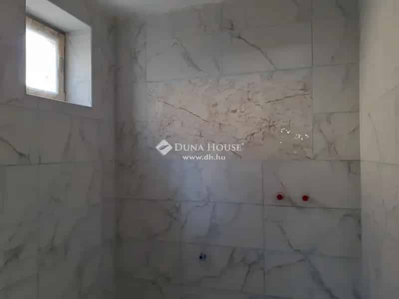 Fonyód vendégház eladó - 12 apartman, panoráma