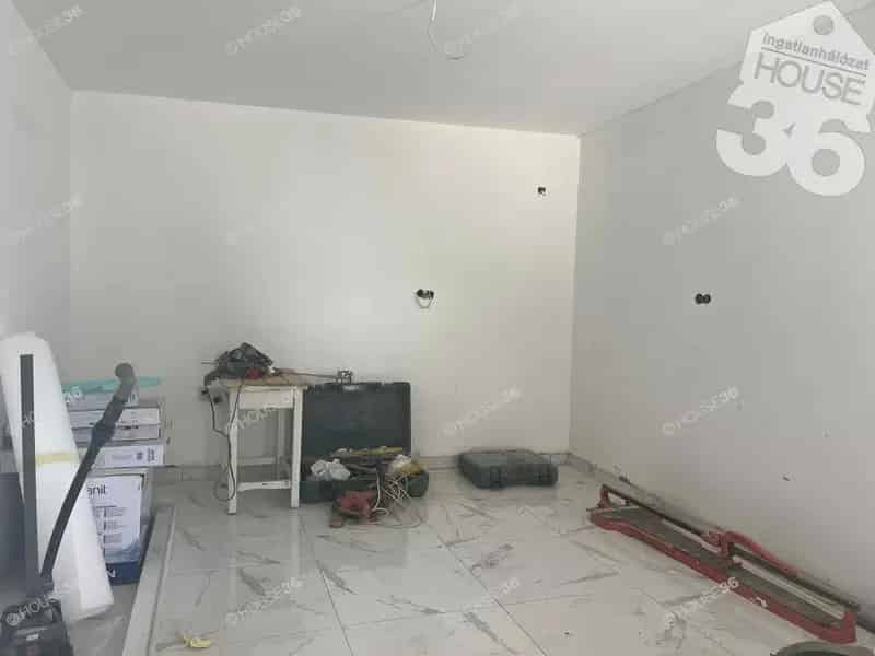 64 m2-es felújított családi ház Izsákon