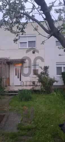 Polgárdi eladó sorház 72 5 nm 3 szoba garázs kert