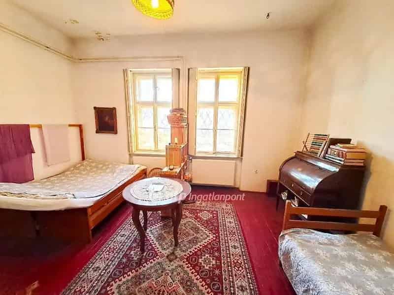 Kecskemét Ménteleki 145 m2-es Kúria Eladó