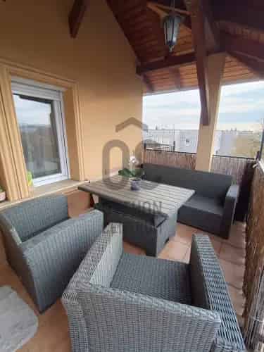 Budapest XIII Angyalföld Penthouse 88m2 75m2 terasszal