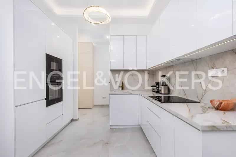 Gellért-hegyi Villalakás eladó - 111 m2 - 3 hálószoba - 2 fürdőszoba